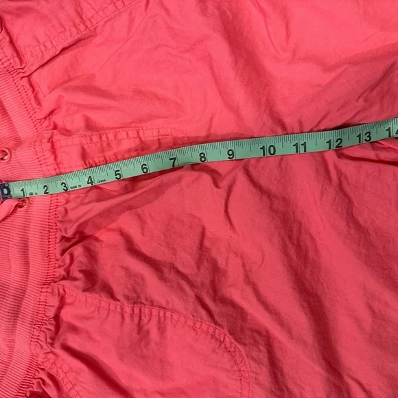 Size 18W Coral Capri Pants!! - Picture 6 of 7